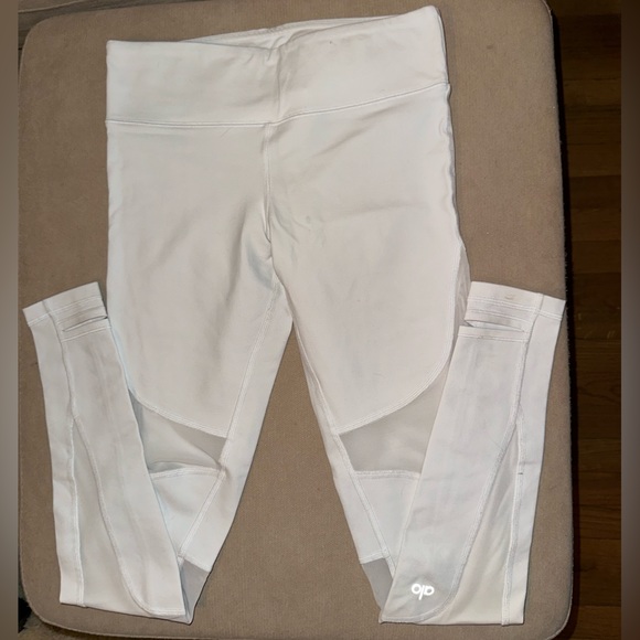 All Yoga Mesh Leggings - Picture 5 of 12